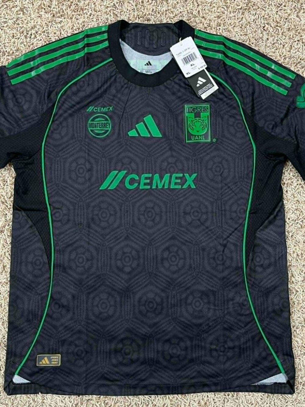 Adidas Tigres UANL 25/26 Third Authentic Jersey JJ2223, Men's Size XL (New)
